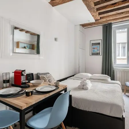 Studio En Plein Coeur Du Marais Paris Extérieur photo
