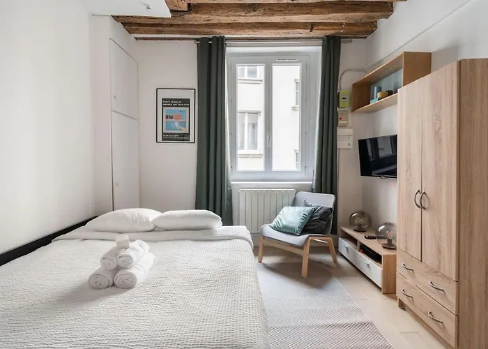 Studio En Plein Coeur Du Marais